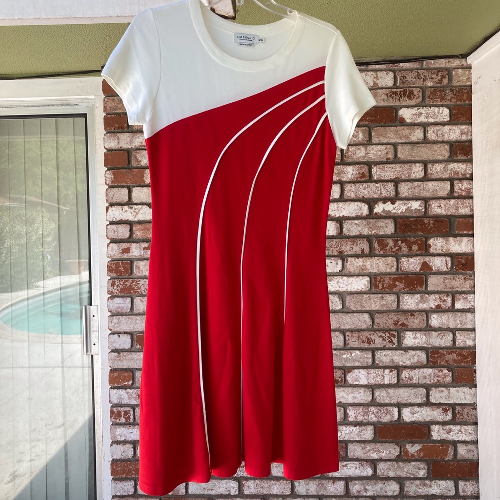 Lily Sidonio Retro Red Dress Size Medium